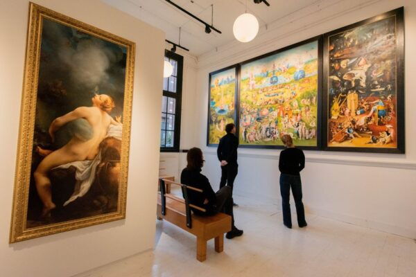 Amsterdam: Art Experience Entry Ticket - Common Questions