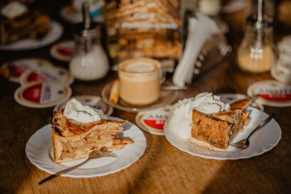 Amsterdam: Award-winning Walking Tour "Meet the Locals" - Common Questions