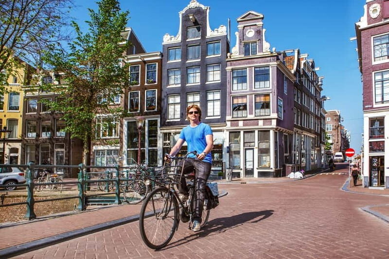 Amsterdam:: Bike Rental with Free Self-Guided Tour App - The Experience in Practice