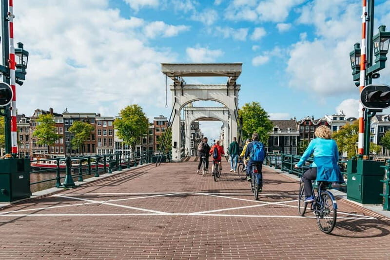 Amsterdam Bike Tour in Small Group + Optional Canal Cruise - What Makes This Tour a Good Value?