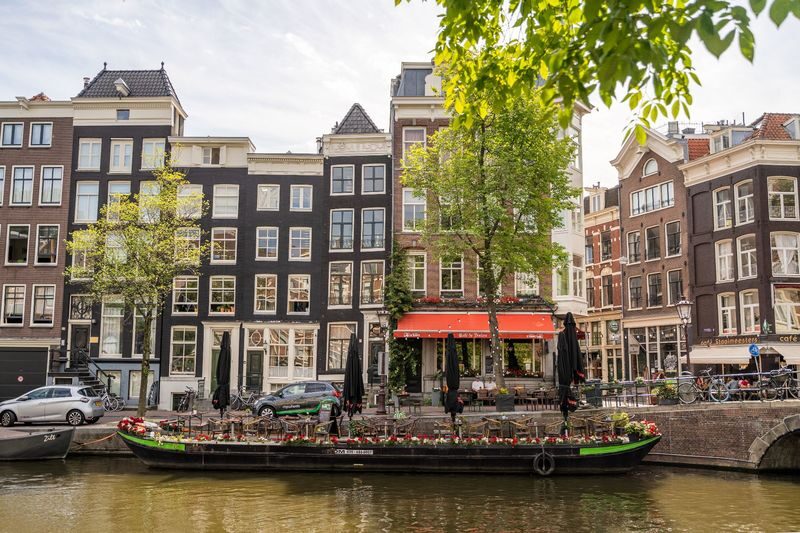 Amsterdam Bike Tour with Canal Cruise - Is the price good value?