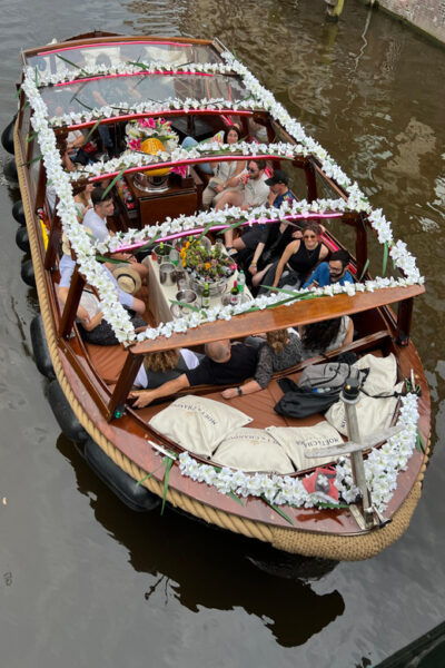 Amsterdam: Boat Tour With Optional Unlimited Drinks - Frequently Asked Questions