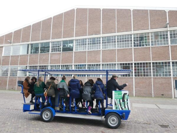 Amsterdam: BUBBLES & BIKE Prosecco Tour - The Original - Exploring Amsterdams Outskirts
