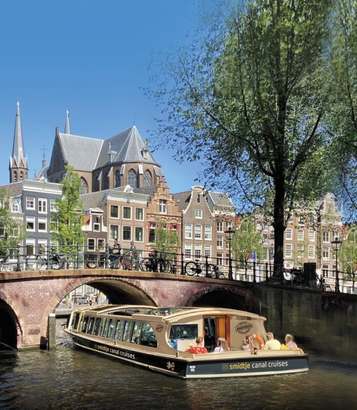 Amsterdam Canal Cruise: Electric Boat with Panorama Glass Rooftop - Live stories from a local skipper