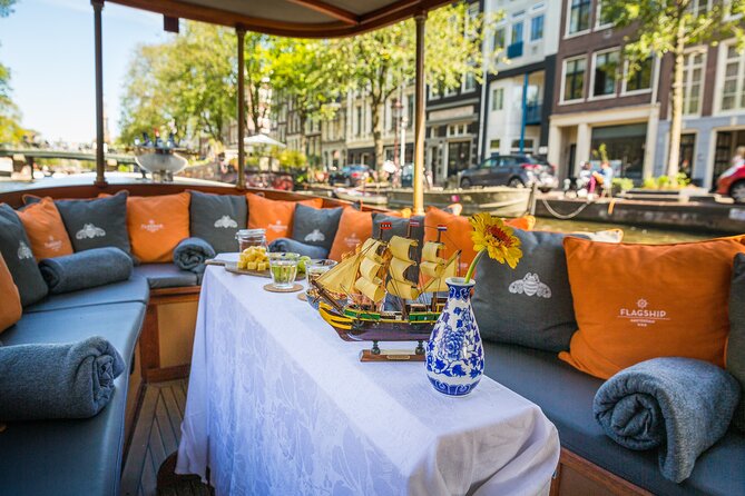 Amsterdam Canal Cruise in Classic Salon Boat With Drinks and Cheese - What To Expect