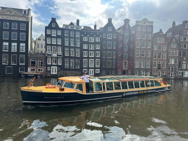 Amsterdam canal cruise with culinary burger or cheese & wine - FAQ