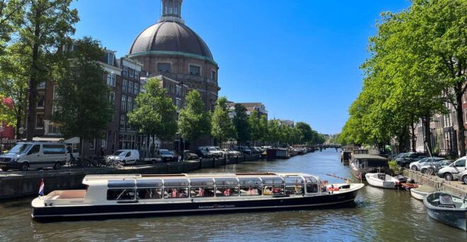 Amsterdam: Canal Cruise With Live Commentary and Audio Guide - Directions