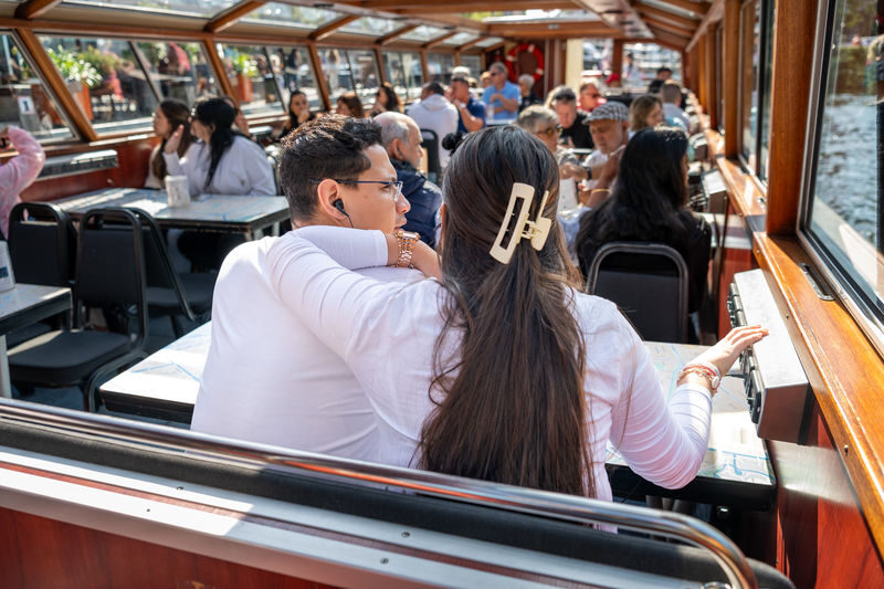 Amsterdam Canal Cruises with Multiple Options & Departure Points - Arriving prepared and avoiding confusion