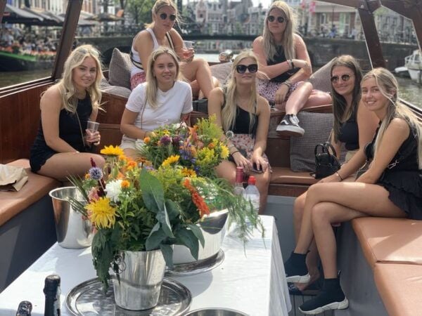 Amsterdam: Canal Tour and Boat Cruise With Open Bar - Common Questions