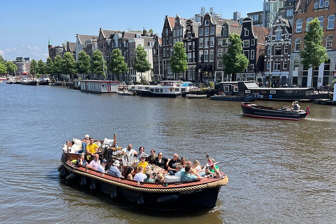 Amsterdam Canal Tour Unlimited Drinks Available for Only 10pp - Meeting and Pickup