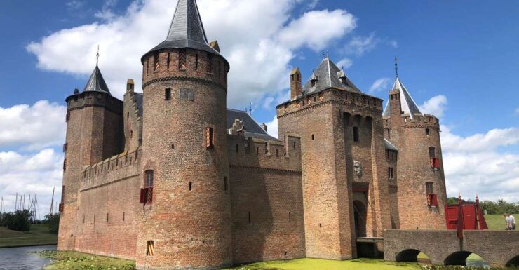 Amsterdam Castle & Utrecht City Tour - Experience