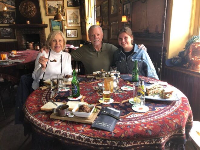 Amsterdam Castle & Utrecht City Tour - Pickup Included