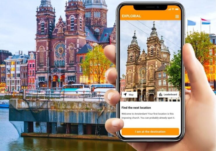 Amsterdam (Center) Scavenger Hunt & Sights Self-Guided Tour - Experience