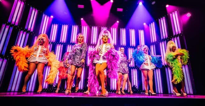 Amsterdam: Chèri Chèri Drag Show at the Harbour Club Entry - Performance Schedule
