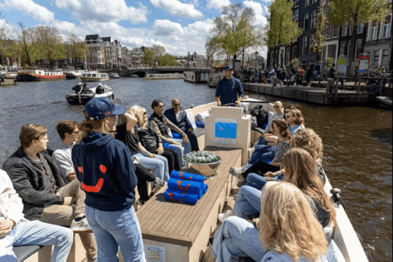 Amsterdam: City Highlights Small Boat Canal Cruise with host - Authentic Insights from Previous Reviewers  
