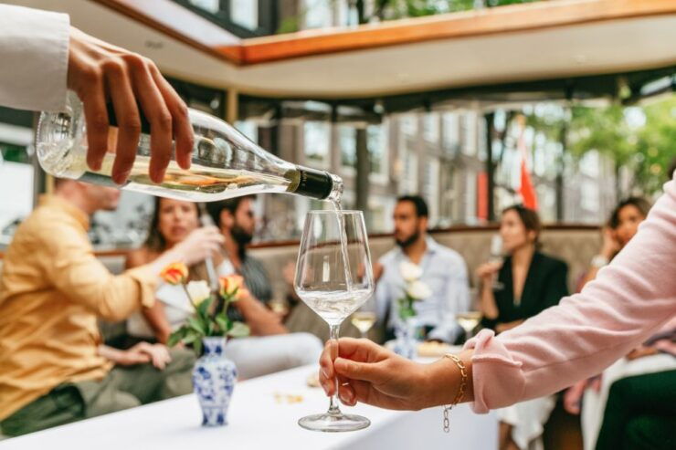 Amsterdam: Classic Boat Cruise With Cheese & Wine Option - Activity Details