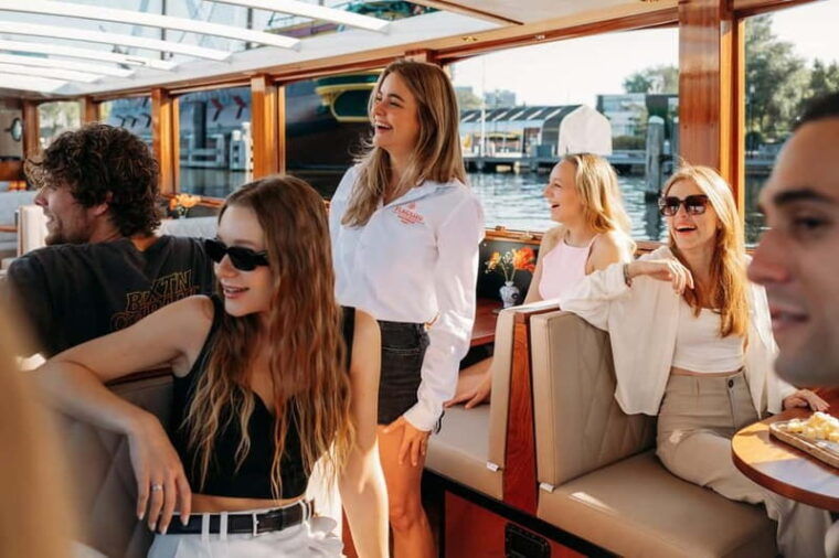 Amsterdam: Classic Boat Cruise with Optional Cheese & Wine - What Sets This Tour Apart  