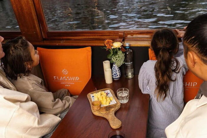 Amsterdam: Classic Boat Cruise with Optional Cheese & Wine - FAQ  