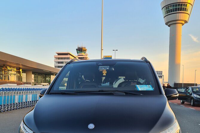 Amsterdam Cruise Port to Schiphol Airport Private Transfer - Vehicle Comfort and Additional Perks