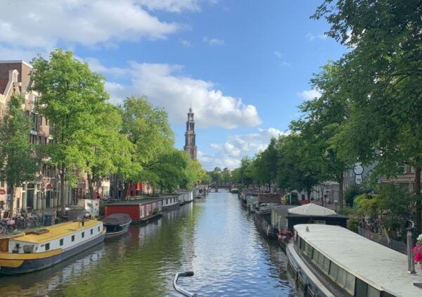 Amsterdam: Cultural Inner City Tour in German or English - Meeting Point and Reviews