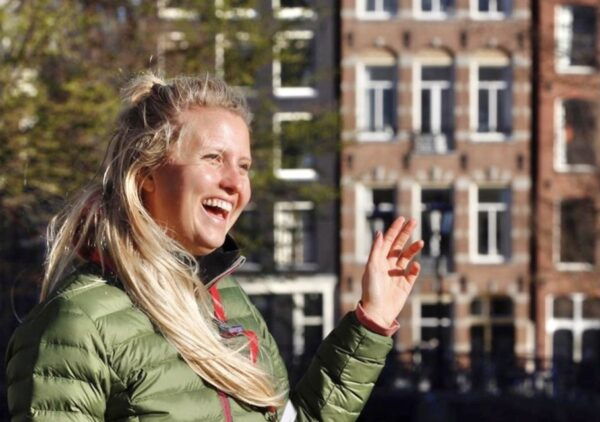 Amsterdam: Cultural Inner City Tour in German or English - Additional Information