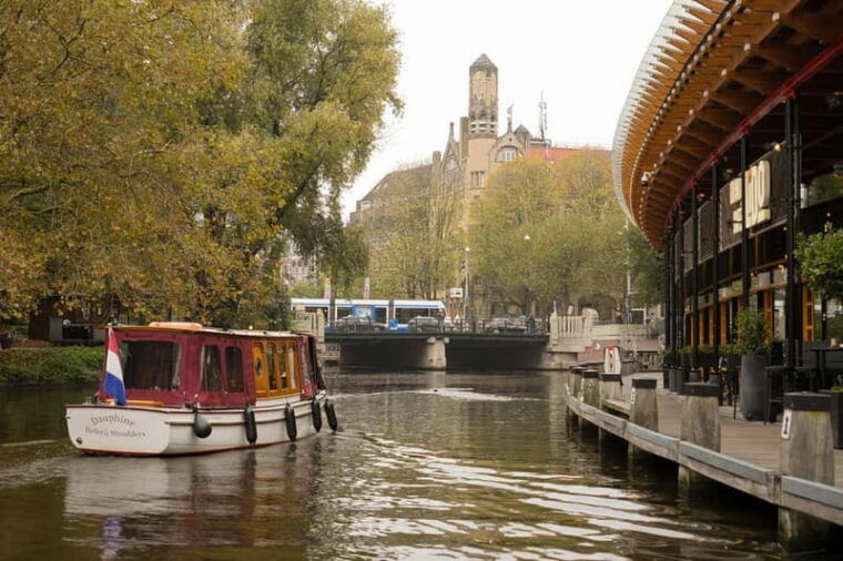 Amsterdam Daytime Boat Private Canal Cruise Tour With Guide - The Value of This Tour