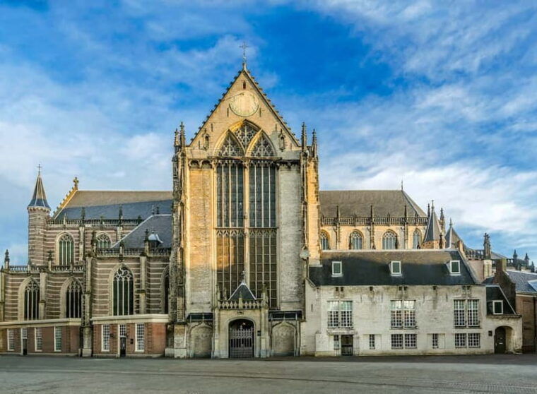 Amsterdam: De Nieuwe Kerk Entry Ticket - The Experience of the Exhibitions