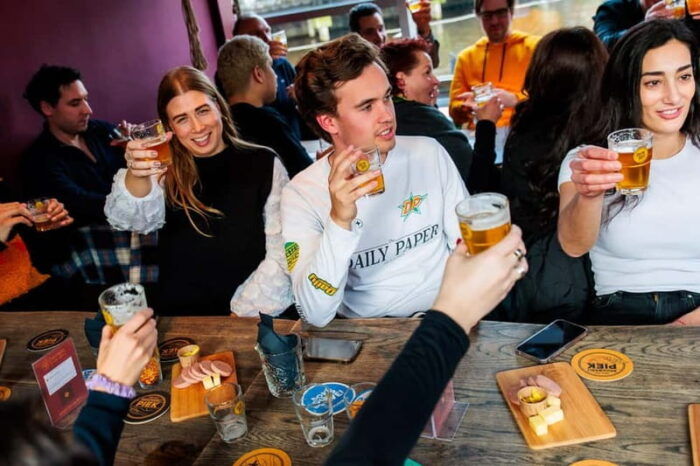 Amsterdam: Dutch Craft Beer Tasting with cheese and snacks - FAQ