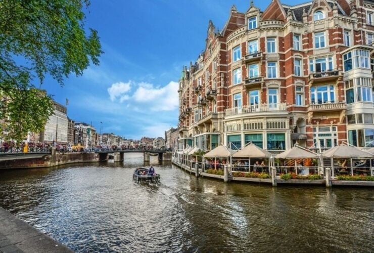 Amsterdam: E-Bike Sightseeing Tour in English - Activity Details