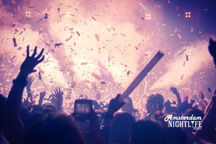 Amsterdam: Epix Arcade and Nightclub Admission Combo W/ Taxi - Nightclub Admission