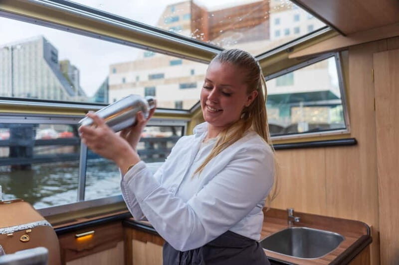Amsterdam: Evening Cocktail Cruise Along The Canals - Good To Know