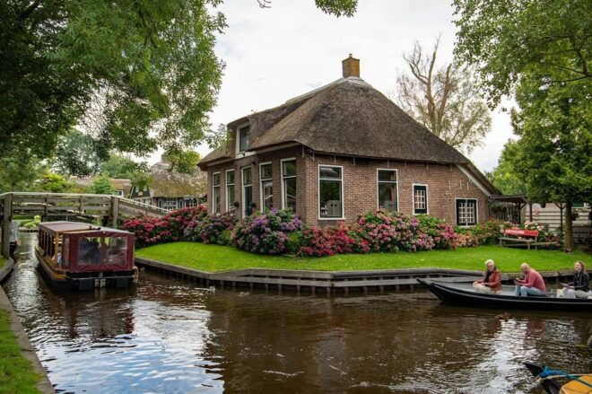 Amsterdam: Explore Giethoorn in a Private Tour With Driver - Customer Feedback