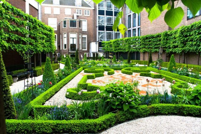 Amsterdam Family Adventure: Uncover History With Thrills - Highlights of the Adventure