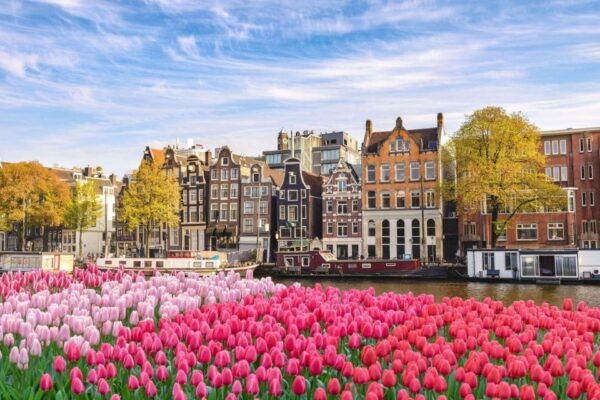 Amsterdam Family Friendly Historical Walking Tour - Directions