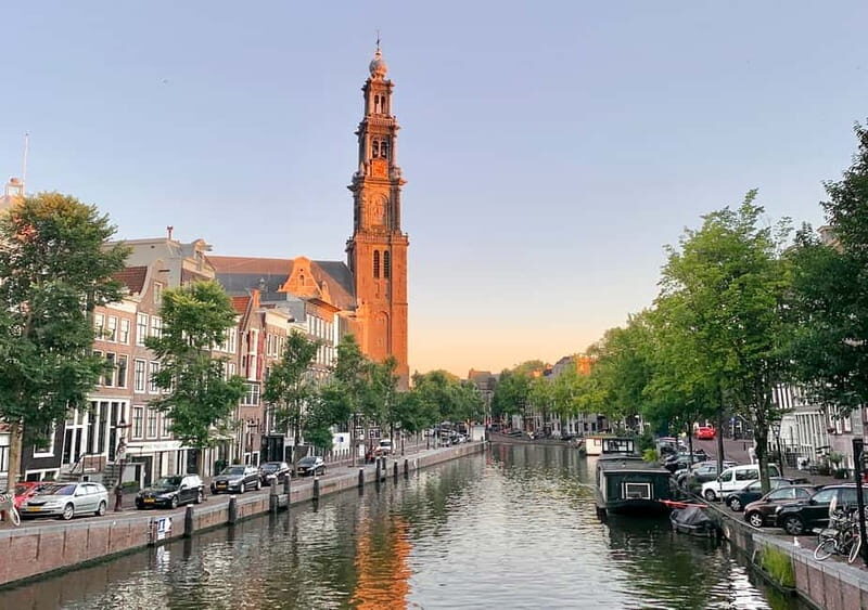 Amsterdam: German Canal Cruise with Unlimited Drinks Option - The Experience in Detail