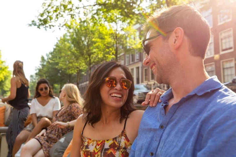 Amsterdam: German Canal Cruise with Unlimited Drinks Option - Good To Know