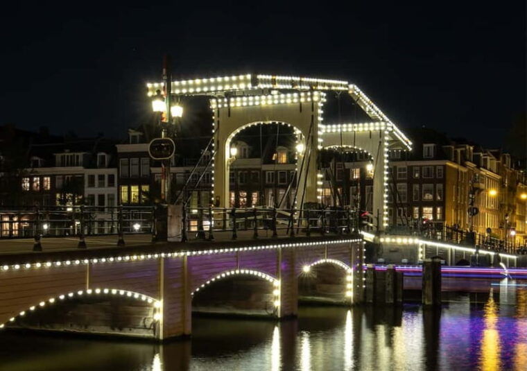 Amsterdam: German Canal Cruise with Unlimited Drinks Option - FAQ