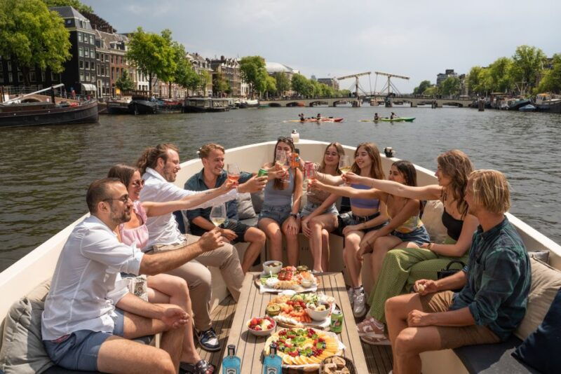 Amsterdam: German Guided Canal Cruise with on Board Bar - Good To Know