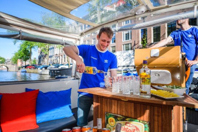 Amsterdam: German Guided Open Boat Cruise With Bar Onboard - Booking Information