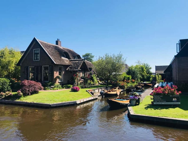 Amsterdam: Giethoorn, Afsluitdijk and Zaanse Schans Day Trip - Practical Tips for Travelers