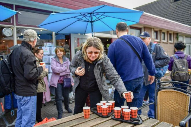 Amsterdam: Giethoorn and Zaanse Schans Windmills Day Tour - Inclusions