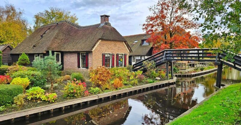 Amsterdam: Giethoorn, Zaandam & Zaanse Schans Tour - What Does the Tour Offer for Value?