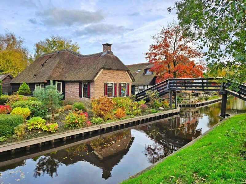 Amsterdam: Giethoorn, Zaandam & Zaanse Schans Tour - Who Is This Tour Best For?