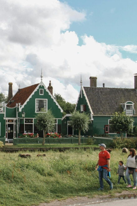 Amsterdam: Giethoorn, Zaanse Schans Tour With Small Group - Inclusions and Amenities