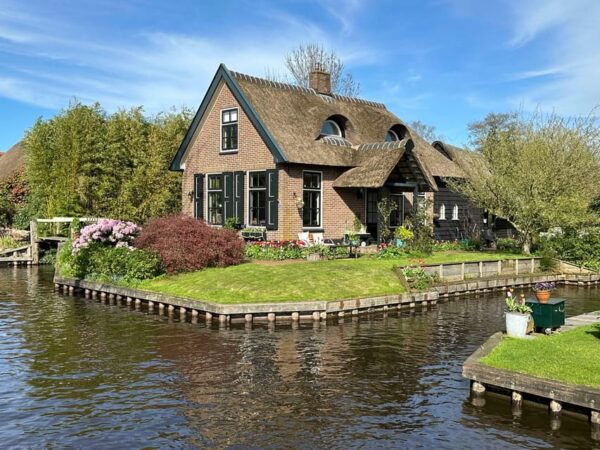 Amsterdam: Giethoorn, Zaanse Schans Tour With Small Group - Booking Information