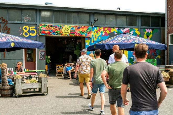 Amsterdam: Guided Craft Beer Brewery Bus Tour With Tastings - Full Description