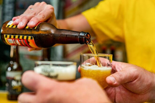 Amsterdam: Guided Craft Beer Brewery Bus Tour With Tastings - Restrictions