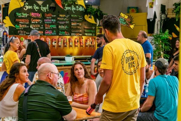 Amsterdam: Guided Craft Beer Brewery Bus Tour With Tastings - Expert Beer Guide