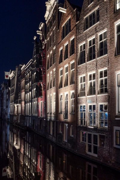 Amsterdam Haunted History Walking Tour - Flexible Booking and Private Group Experience