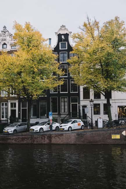 Amsterdam: Hidden Gems and Highlights in DE/EN/IT - Who Will Love This Tour?